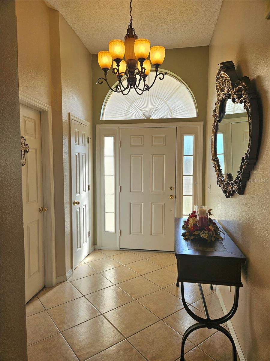 619 PARAKEET COURT