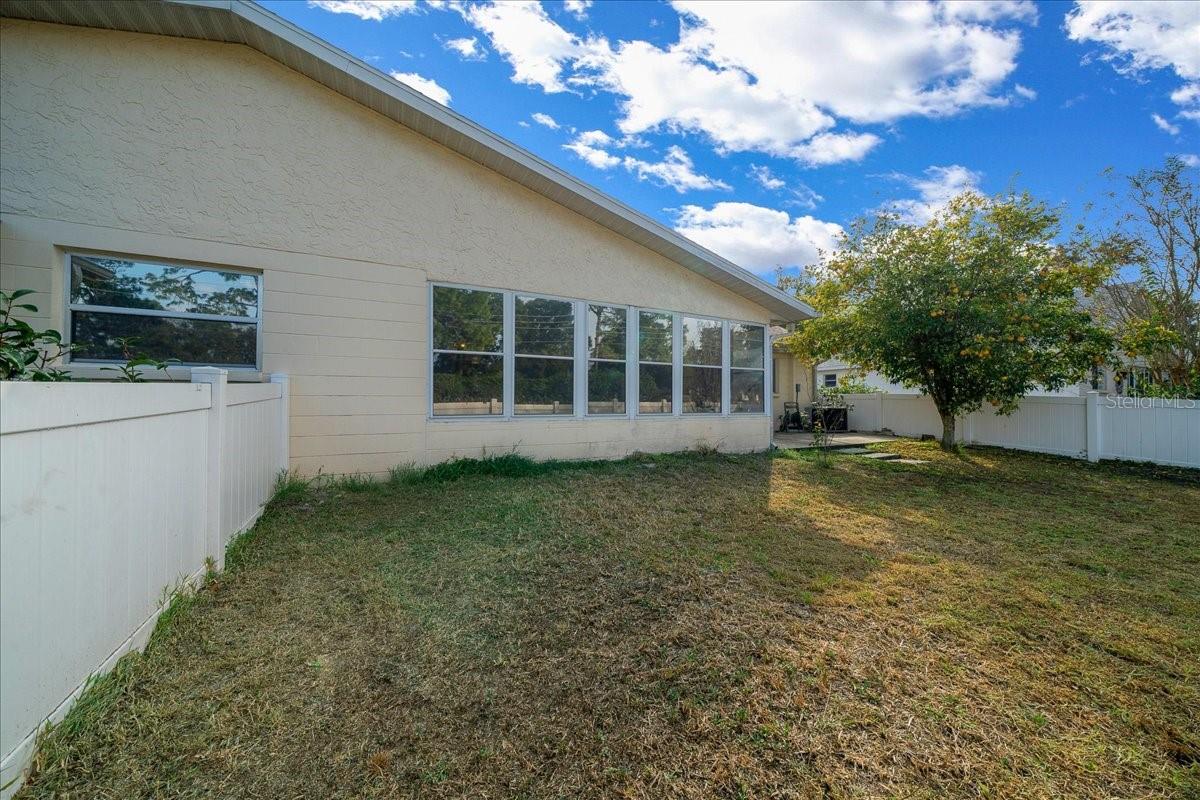 CIRCLE SQUARE WOODS - Residential