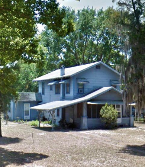 A home in WINTER HAVEN