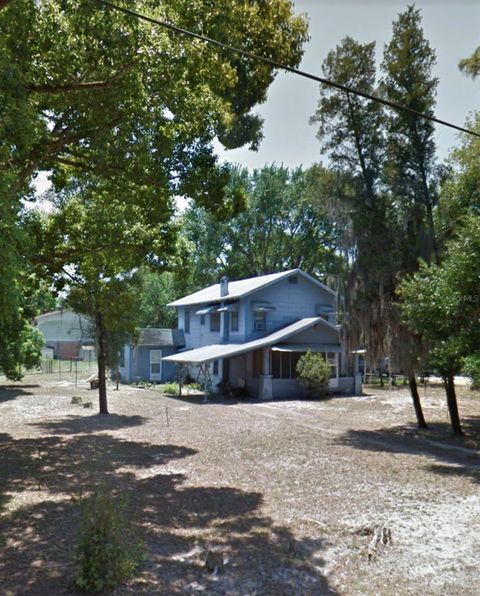 A home in WINTER HAVEN