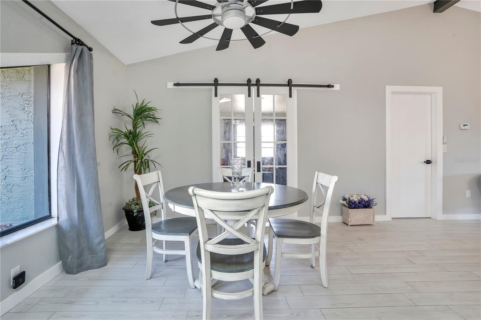 RIVER COUNTRY ESTATES - Residential