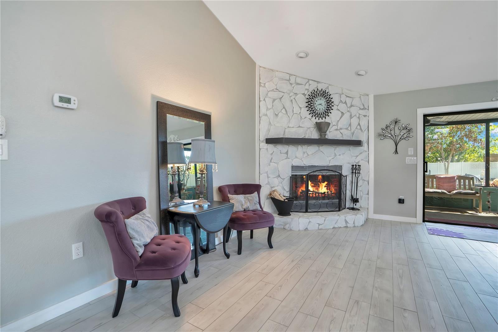 RIVER COUNTRY ESTATES - Residential