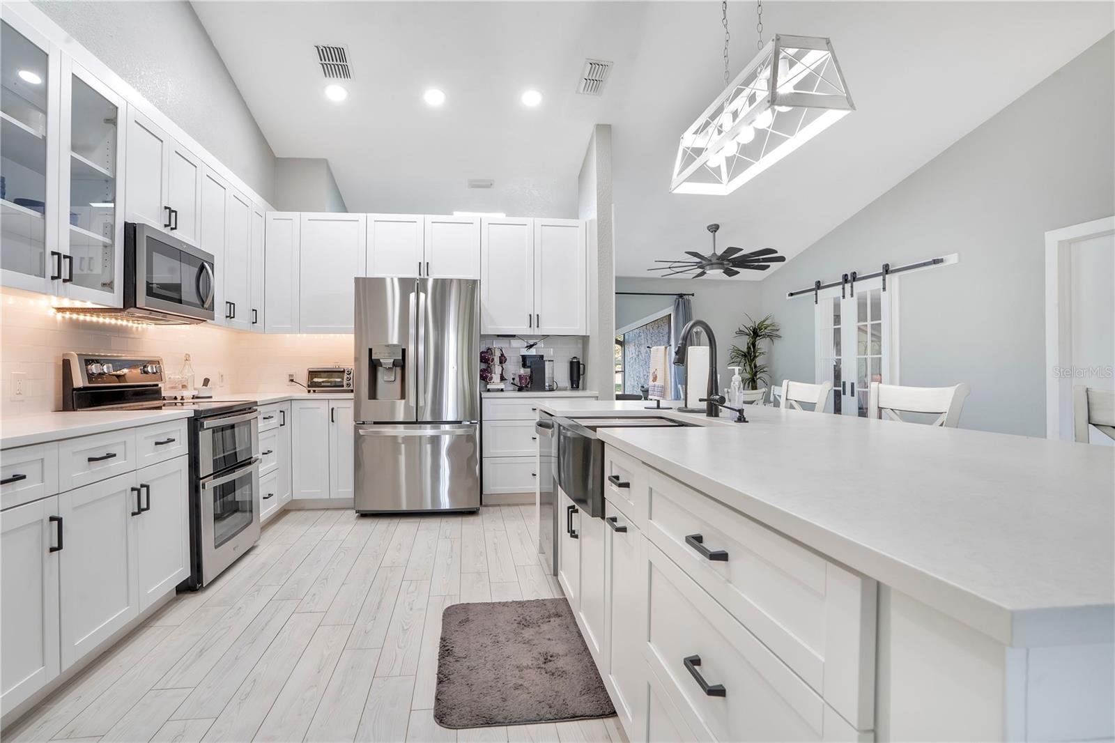 RIVER COUNTRY ESTATES - Residential