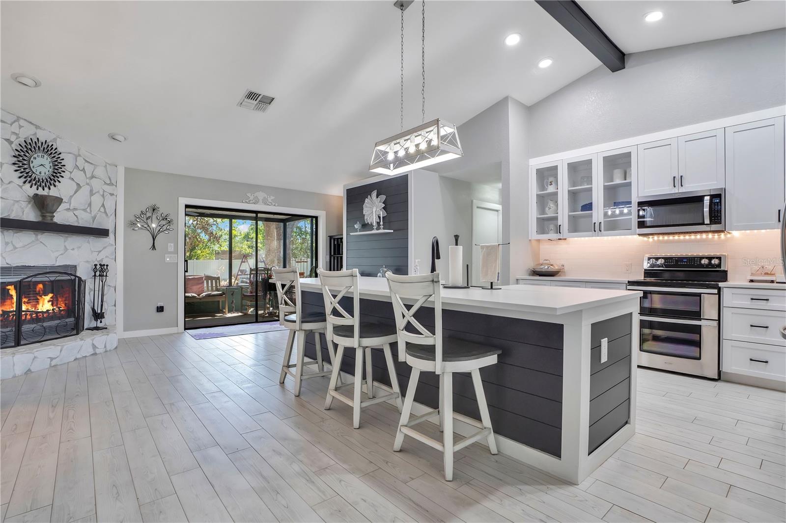 RIVER COUNTRY ESTATES - Residential