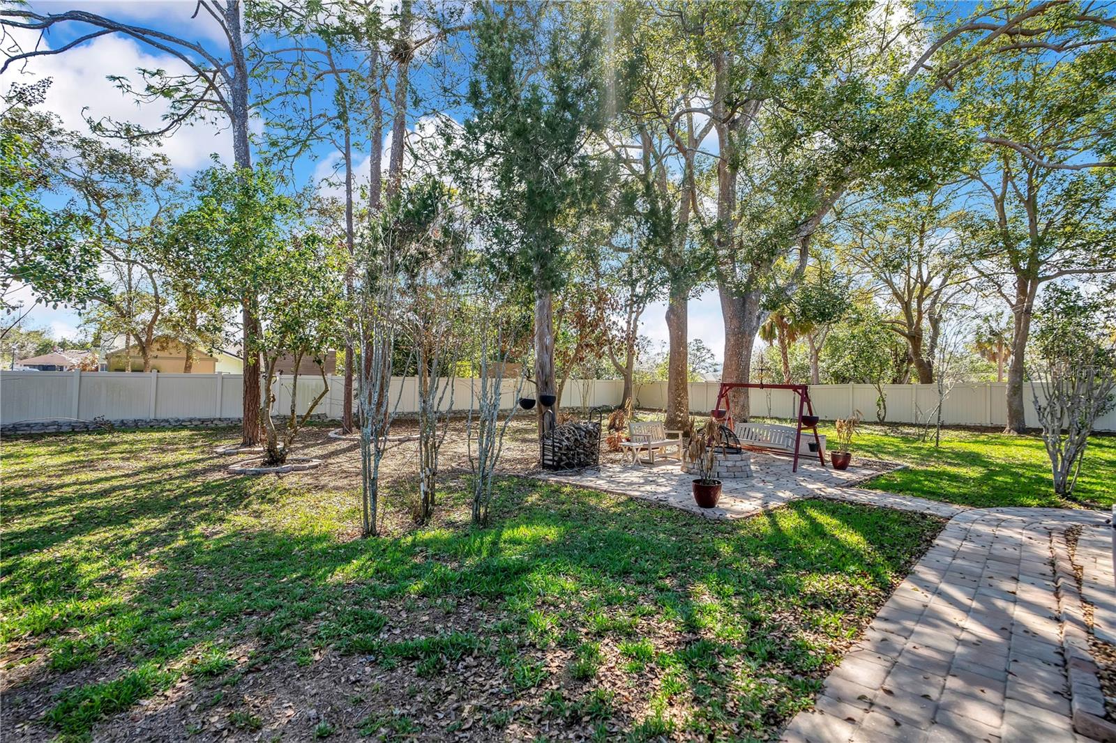 RIVER COUNTRY ESTATES - Residential