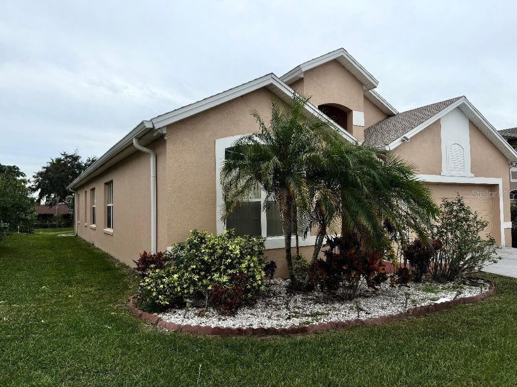 Photo of 209 Corvina Drive, Davenport, FL 33897 (MLS # O6386967)
