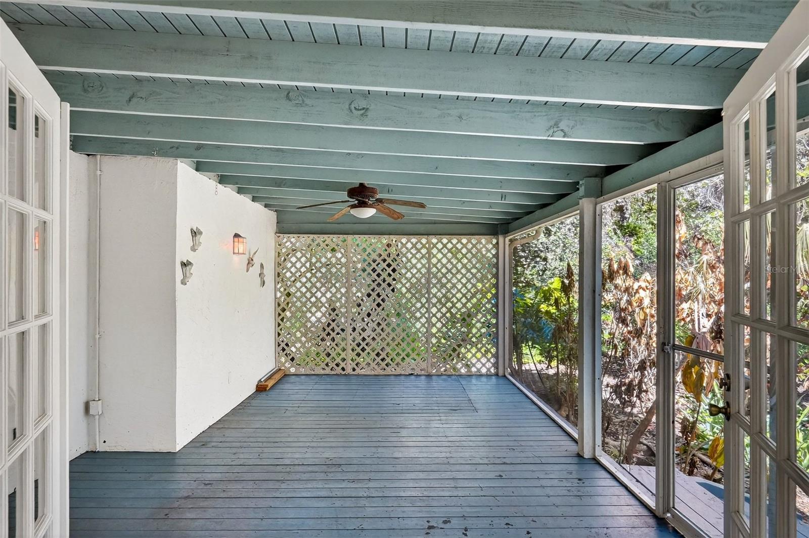 CEDAR STREET - Residential