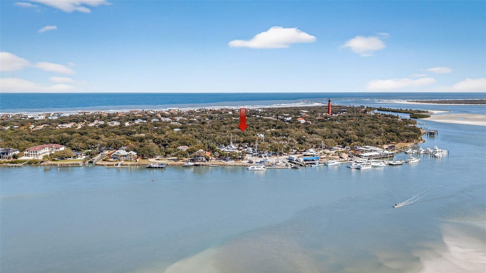 CEDAR STREET - Residential