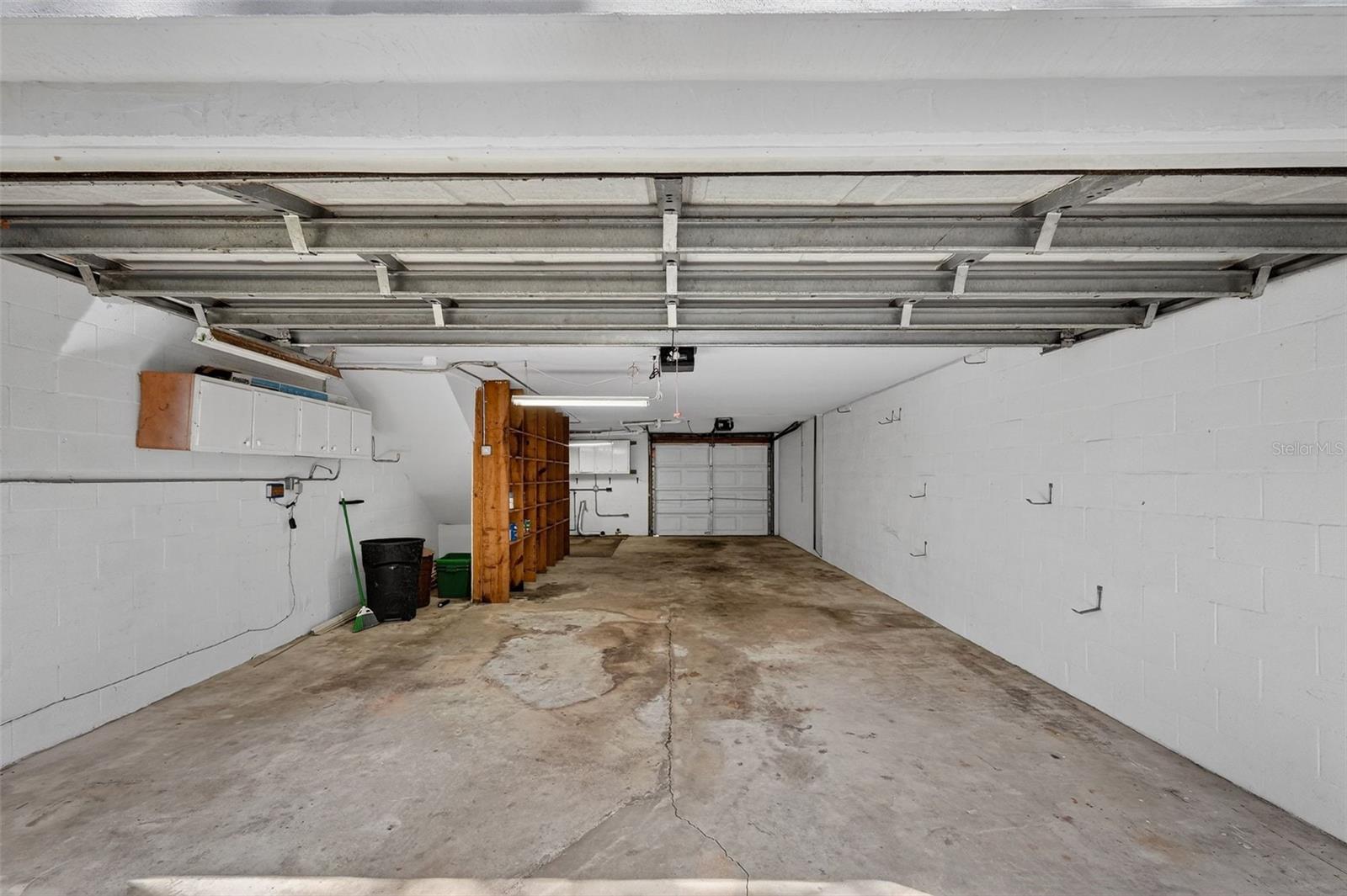 CEDAR STREET - Residential