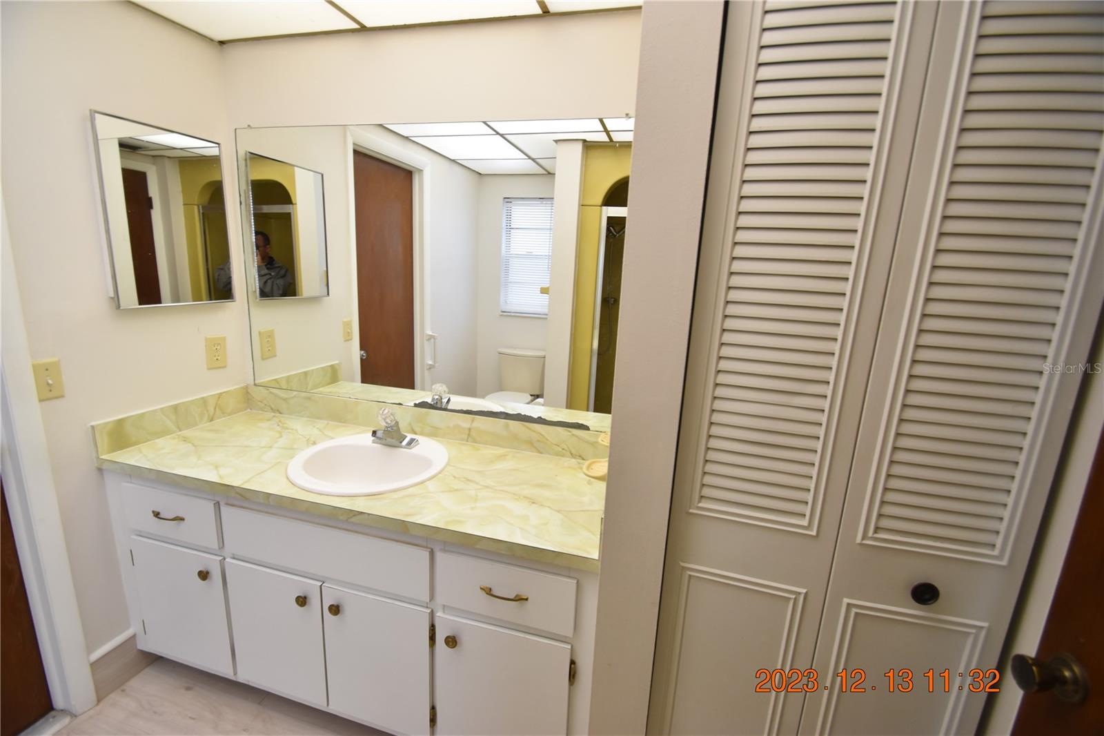 GOLDEN ACRES ESTATES - Residential Lease