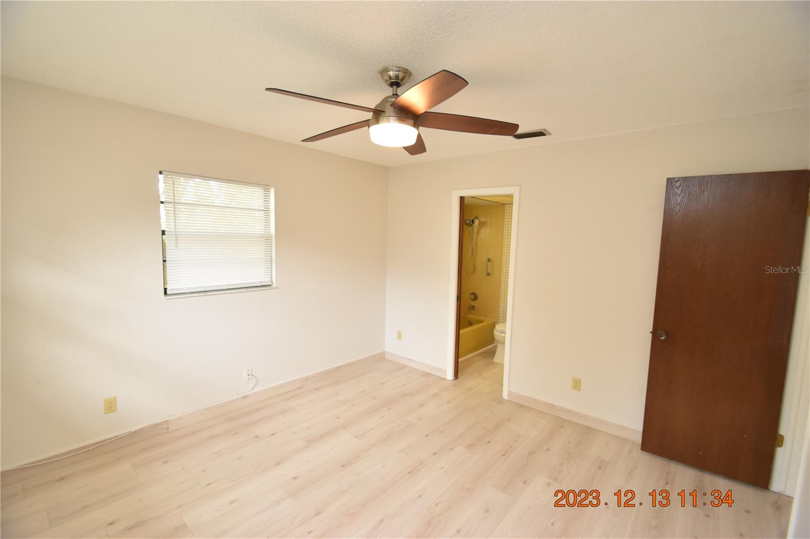 GOLDEN ACRES ESTATES - Residential Lease