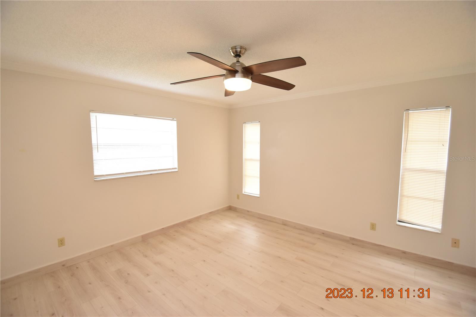 GOLDEN ACRES ESTATES - Residential Lease