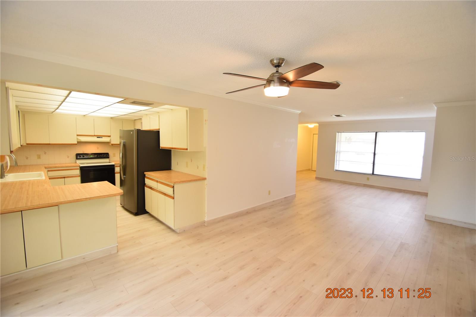 GOLDEN ACRES ESTATES - Residential Lease