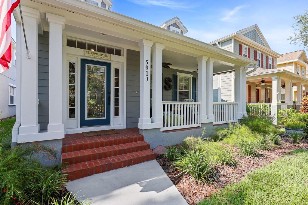 Photo of 5913 Beaconpark Street, Lithia, FL 33547 (MLS # TB8412201)