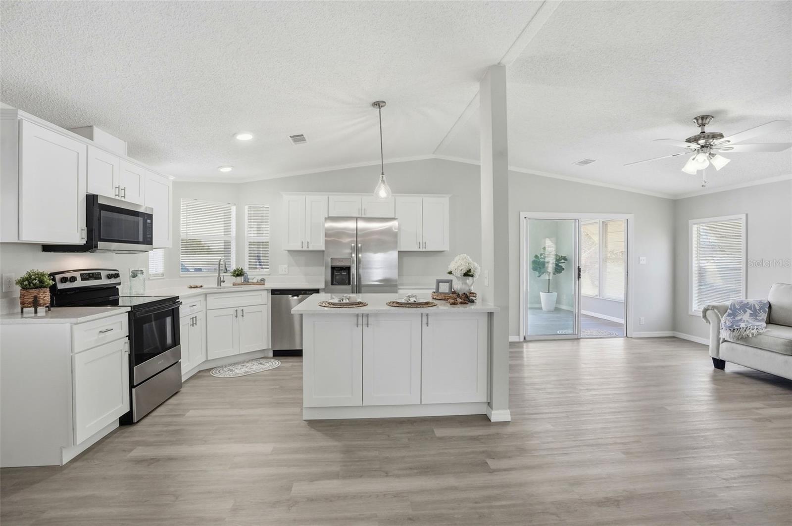 BROOKRIDGE COMM - Residential