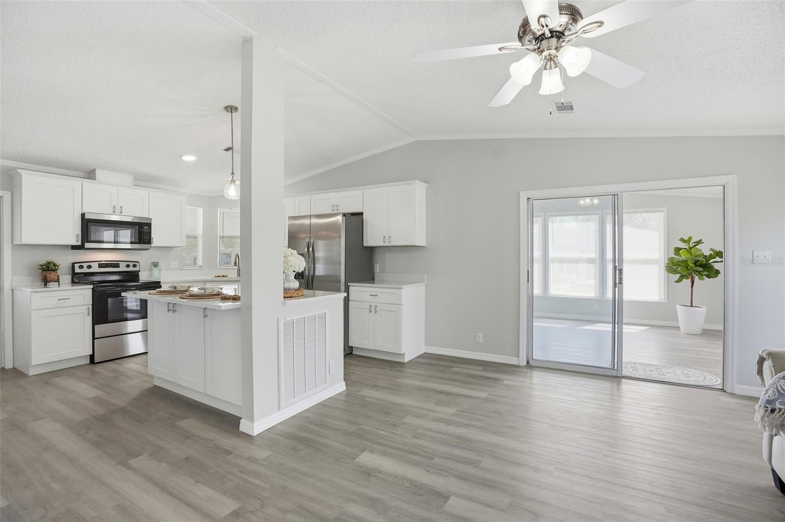 BROOKRIDGE COMM - Residential