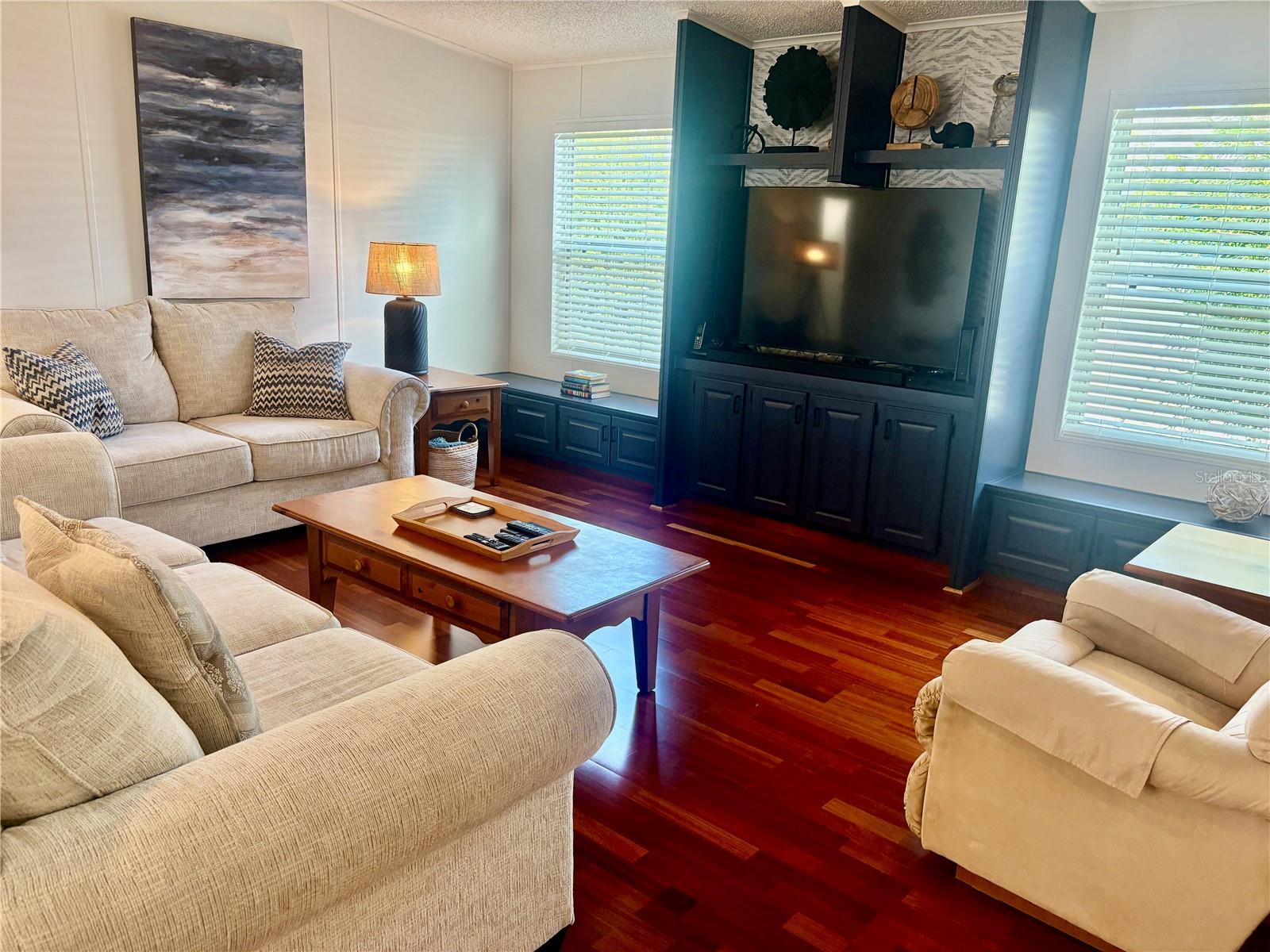 5707 45TH STREET E 100, BRADENTON, FL, 34203 4 5707 45TH STREET E 100