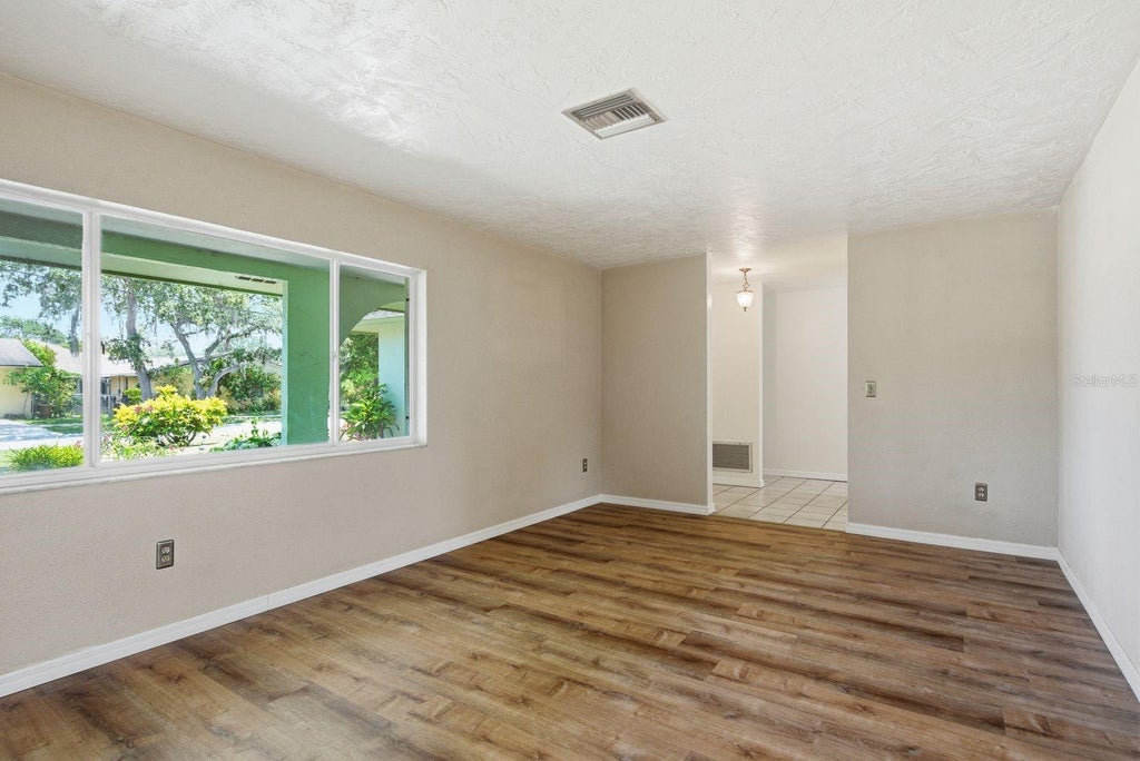Photo of 1603 Mexico Avenue, Tarpon Springs, FL 34689 (MLS # TB8515395)