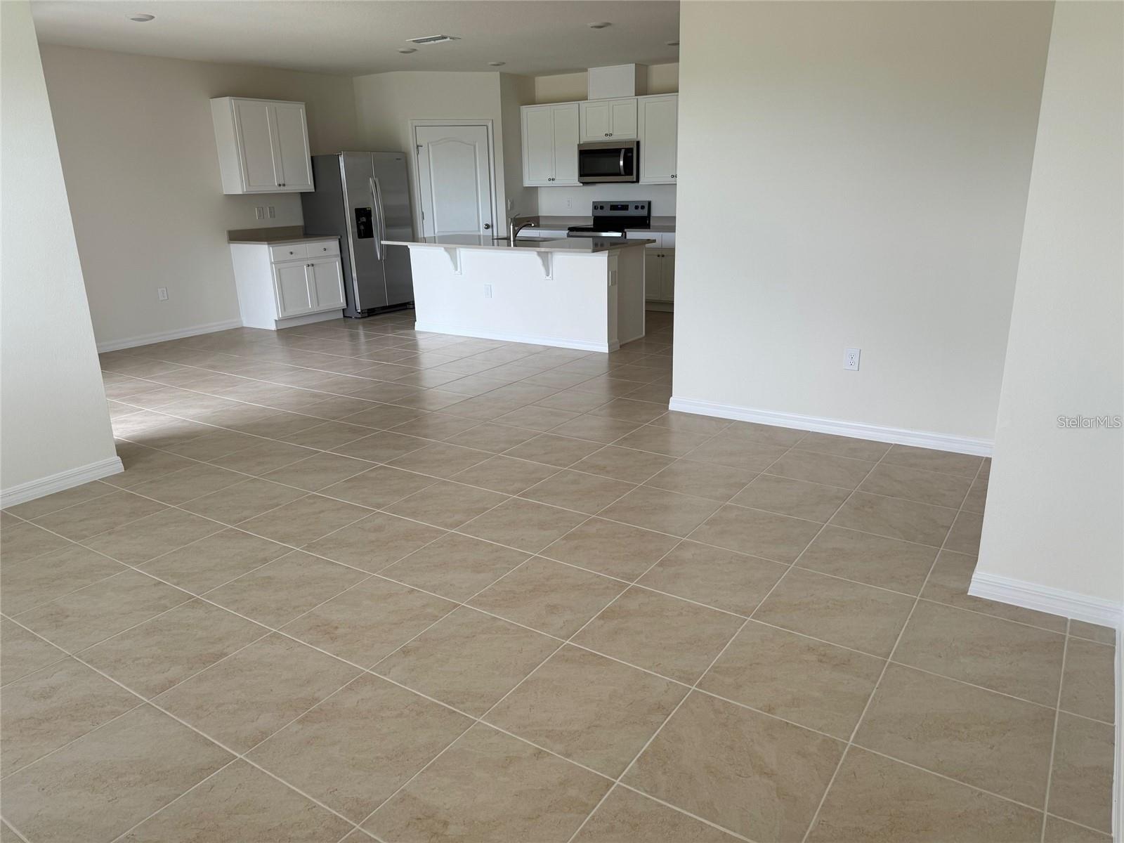 TAYLOR GRVS - Residential Lease