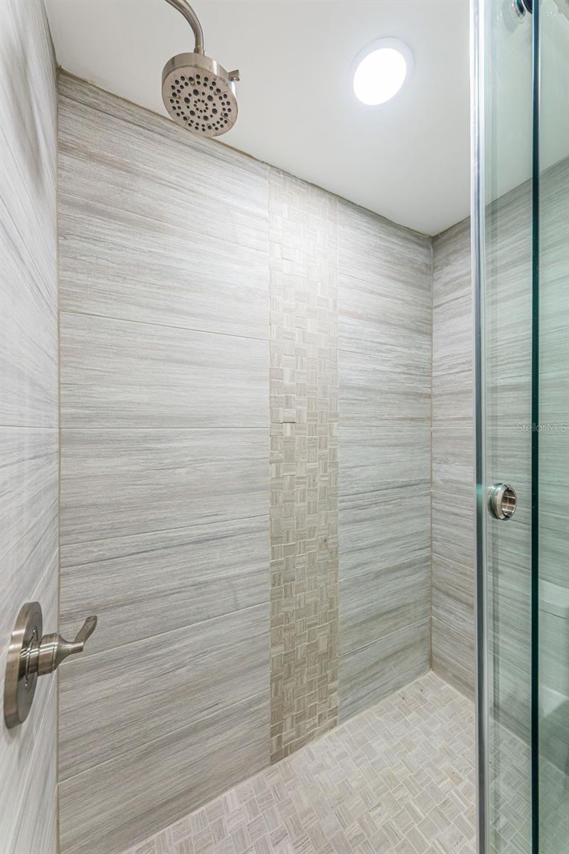 VILLAGE LAKE CONDO - Residential