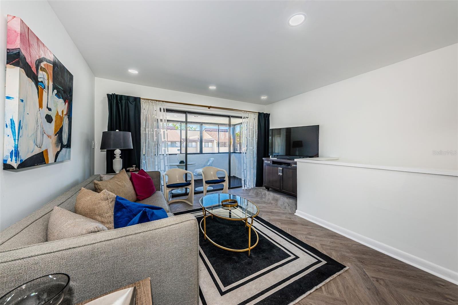 VILLAGE LAKE CONDO - Residential
