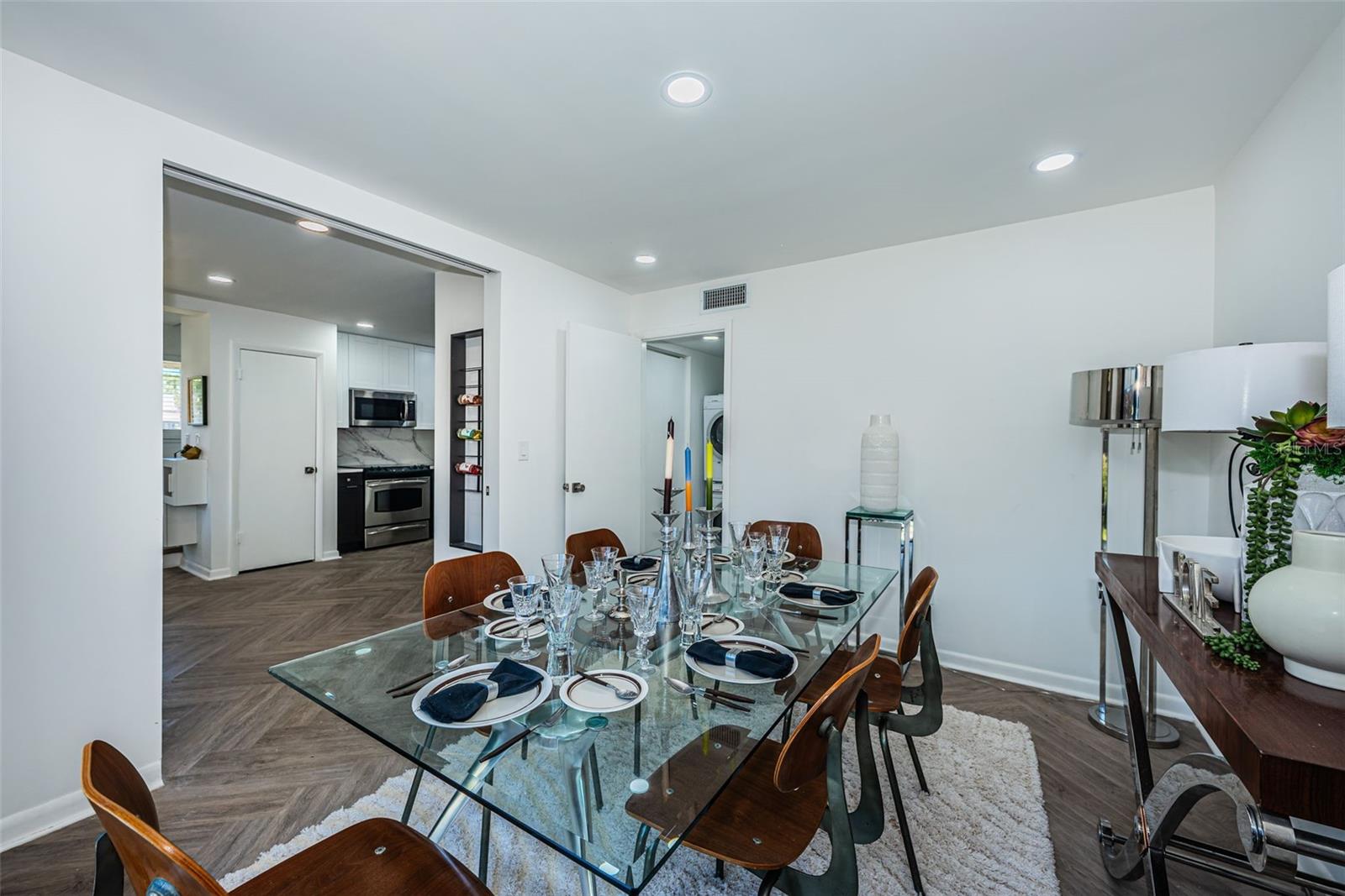 VILLAGE LAKE CONDO - Residential