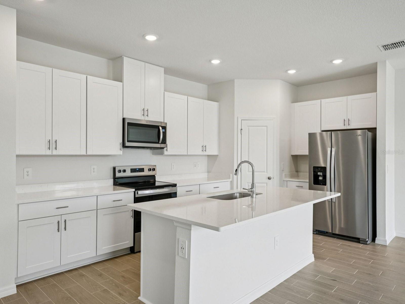 TWO RIVERS - Residential