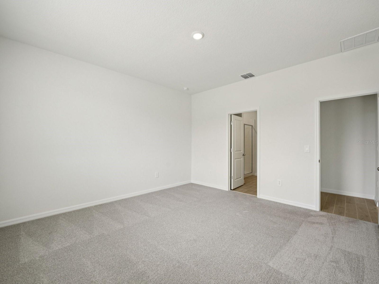 TWO RIVERS - Residential