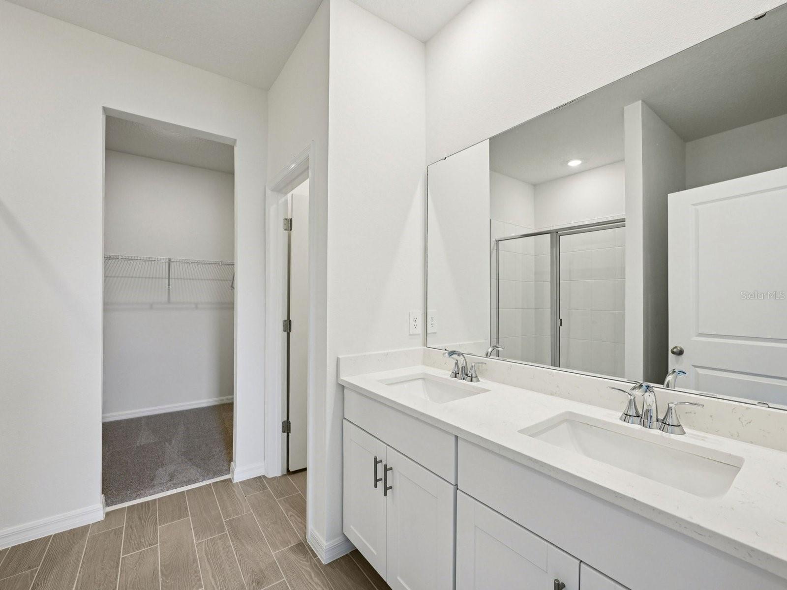 TWO RIVERS - Residential