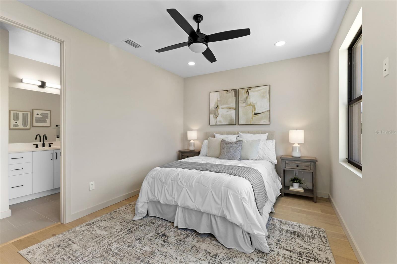 GREENWOOD TWNHMS - Residential