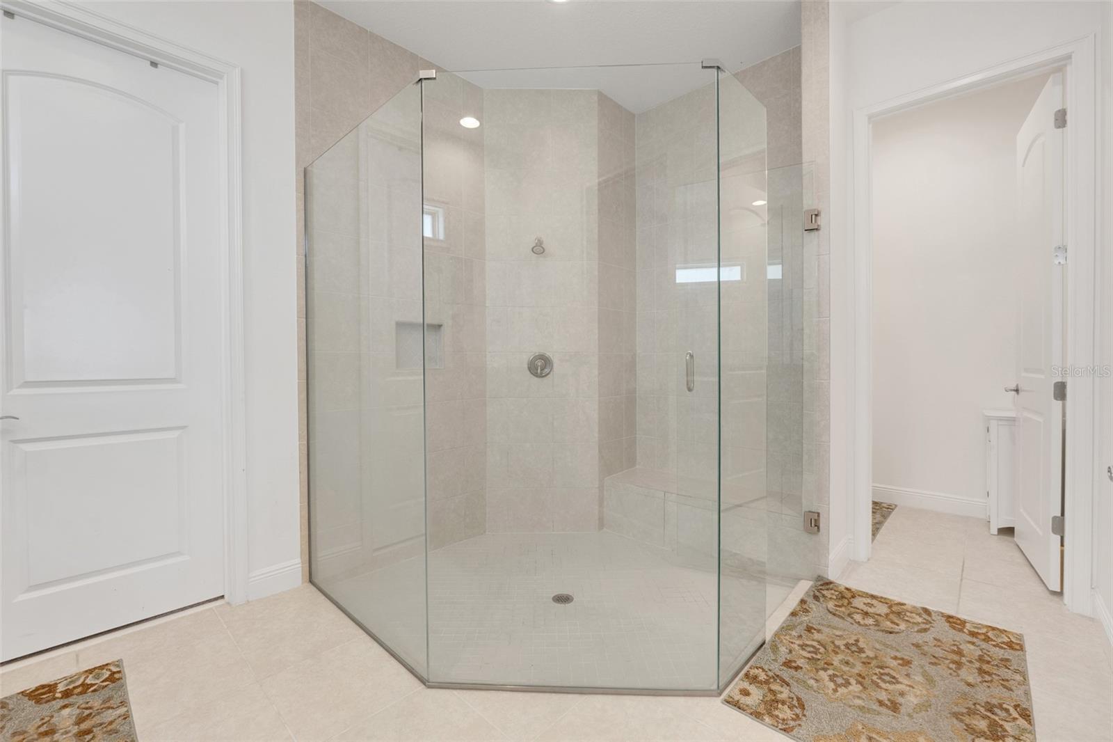 EAGLE CRK VILLAGE I - Residential