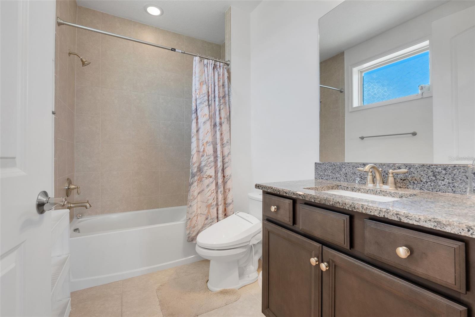 EAGLE CRK VILLAGE I - Residential