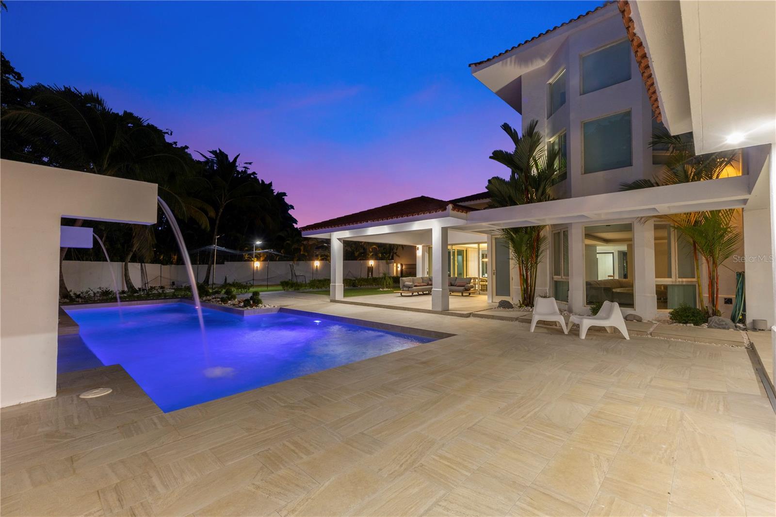 DORADO BEACH EAST - Residential