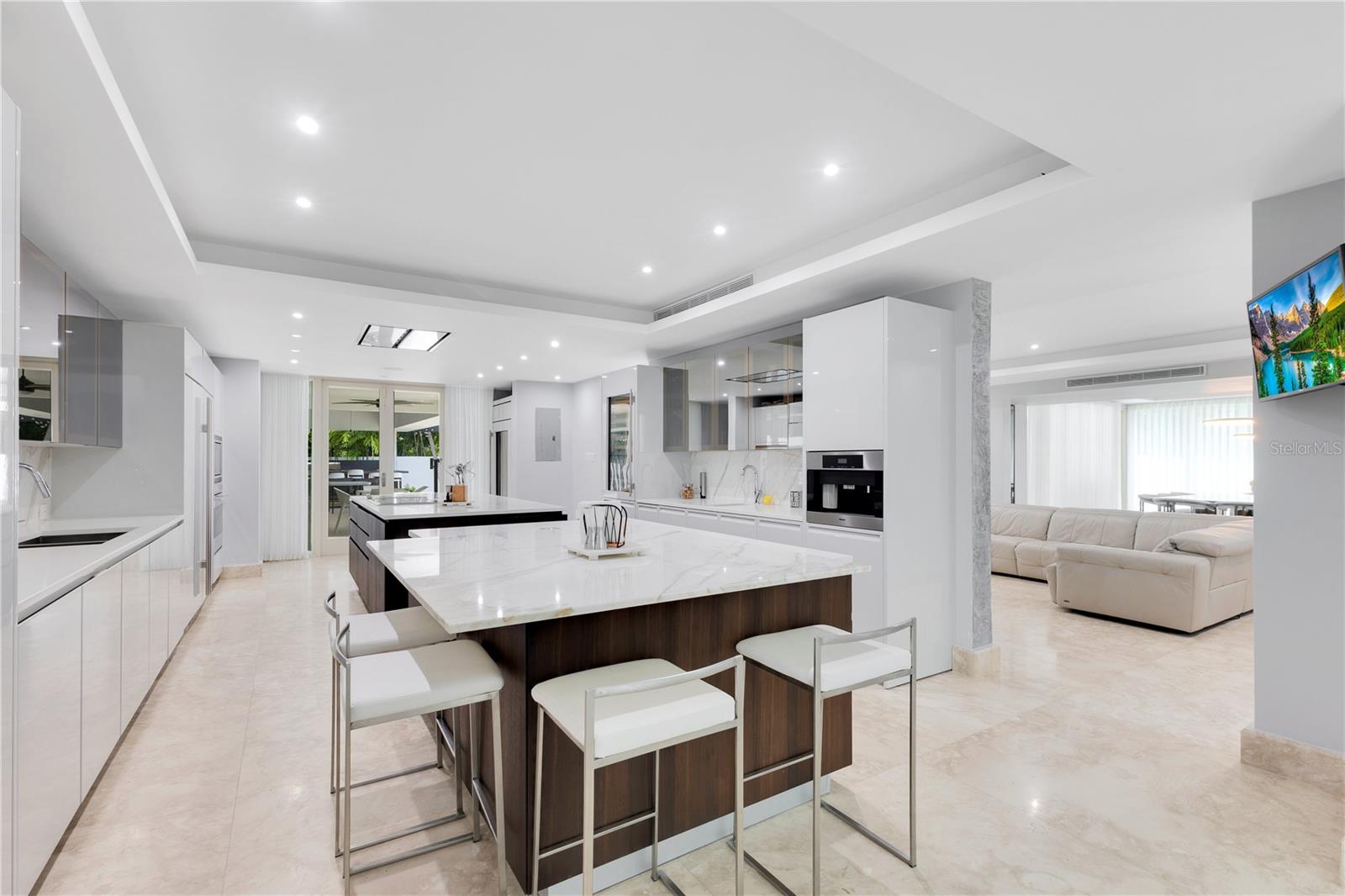 DORADO BEACH EAST - Residential