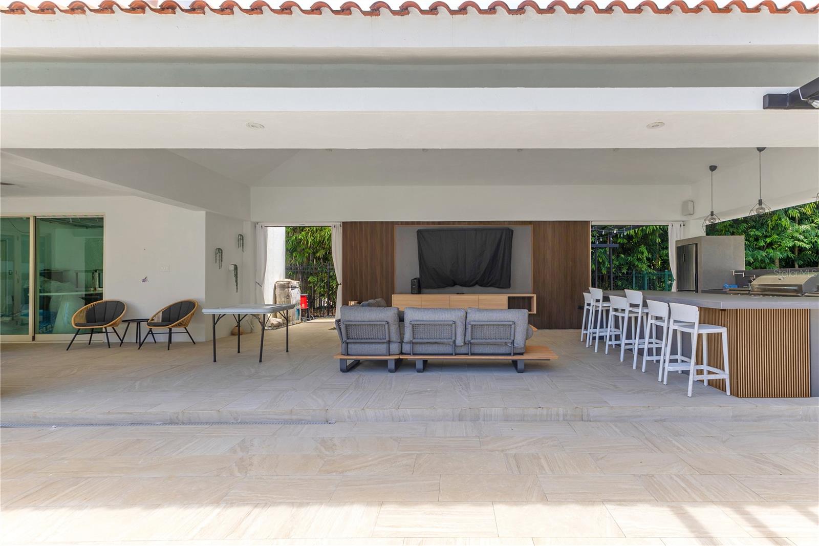 DORADO BEACH EAST - Residential
