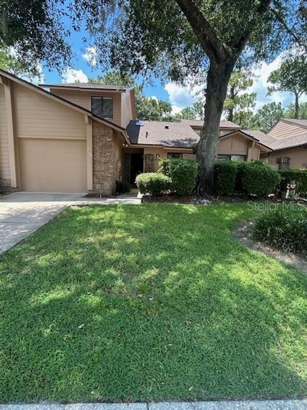 Photo of 564 Albany Place, Longwood, FL 32779 (MLS # O6371889)