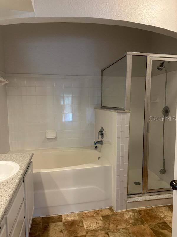 NOTTING HILL A CONDO - Residential