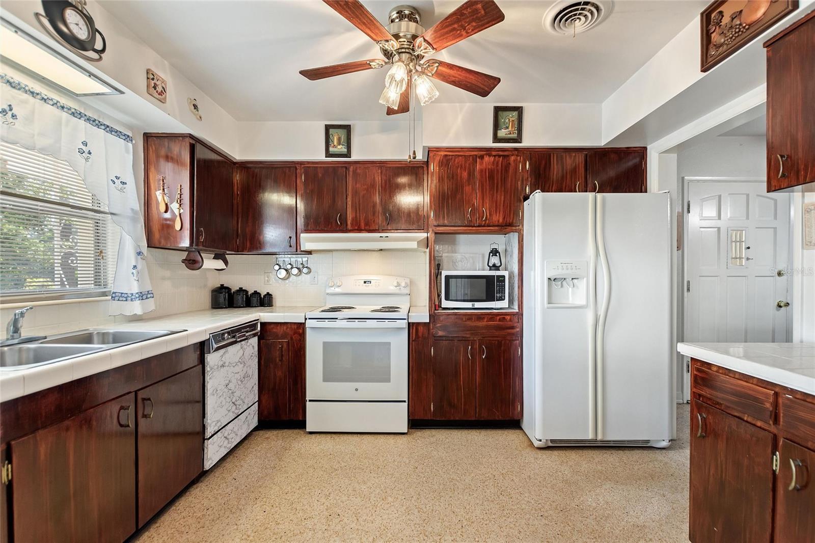 INDIAN LAKE ESTATES - Residential