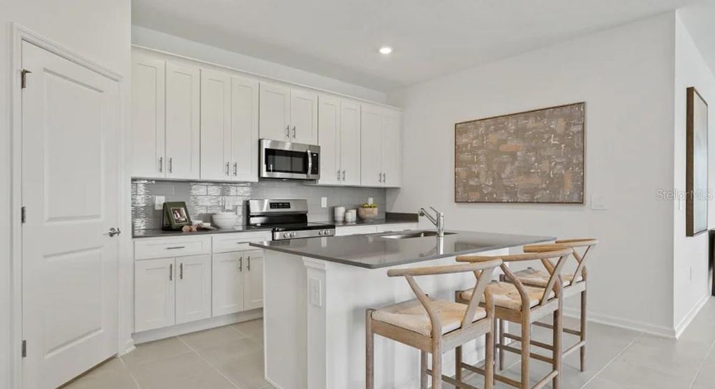 Photo of 4246 St Thomas Way, Kissimmee, FL 34758 (MLS # O6381388)