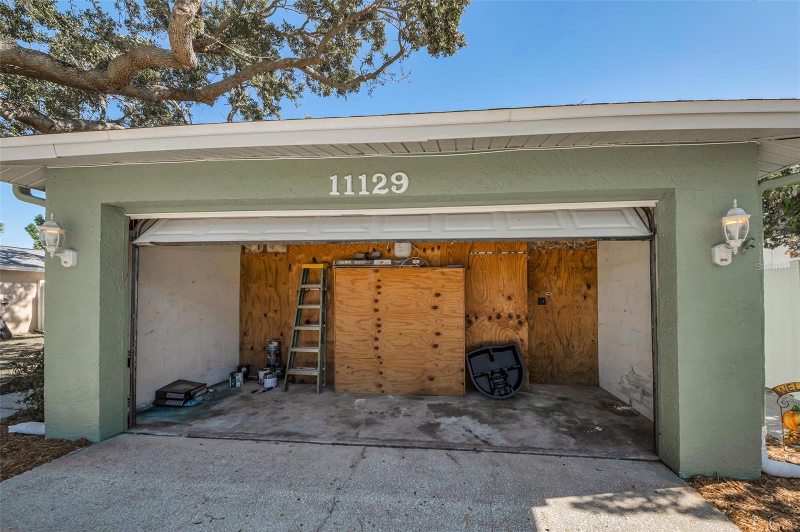 AUTUMN RUN - Residential