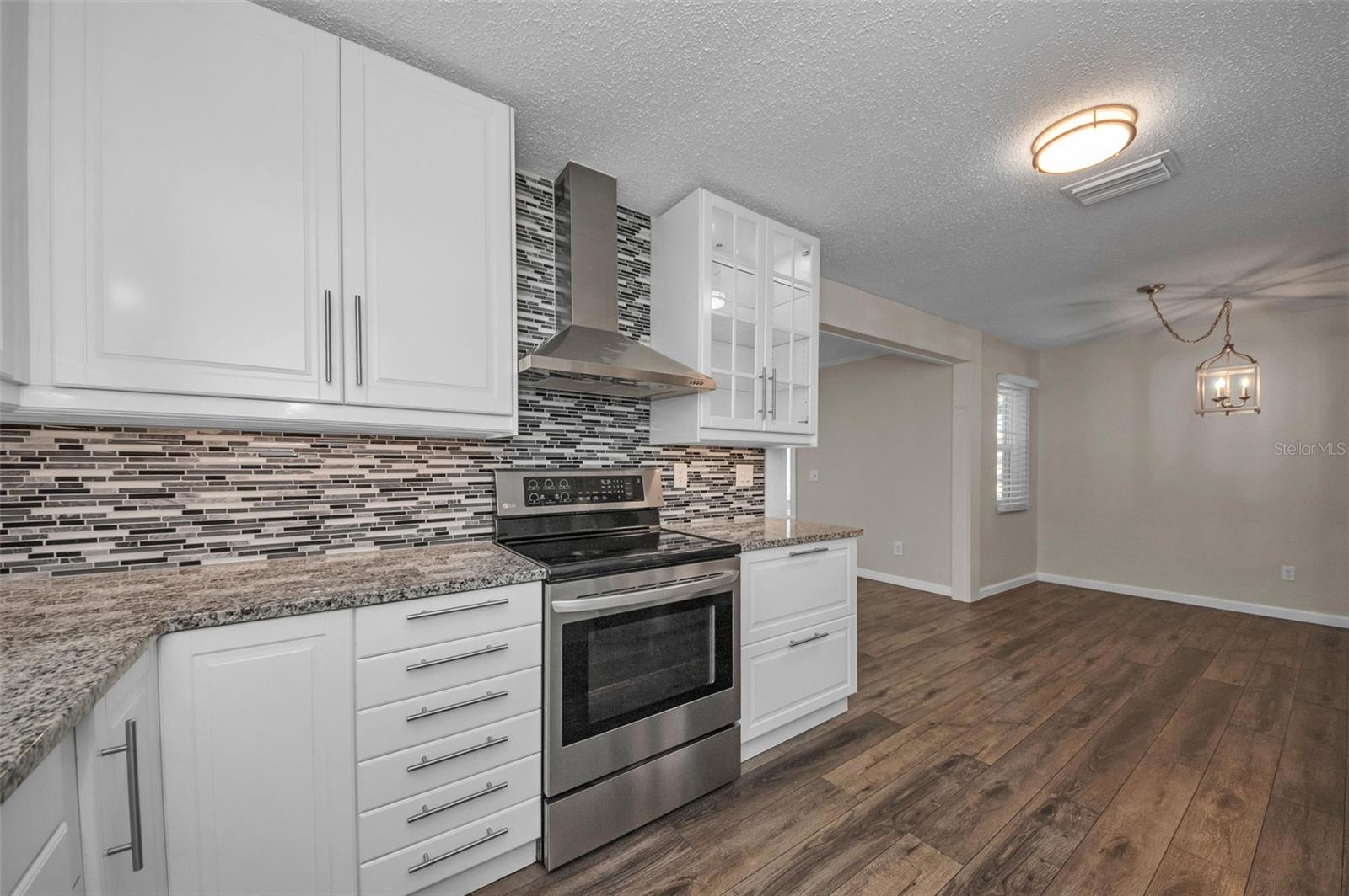 AUTUMN RUN - Residential