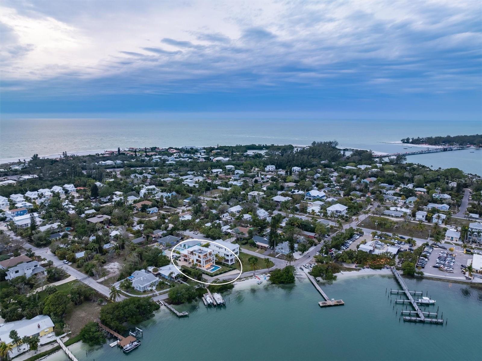 LONG BEACH - Residential