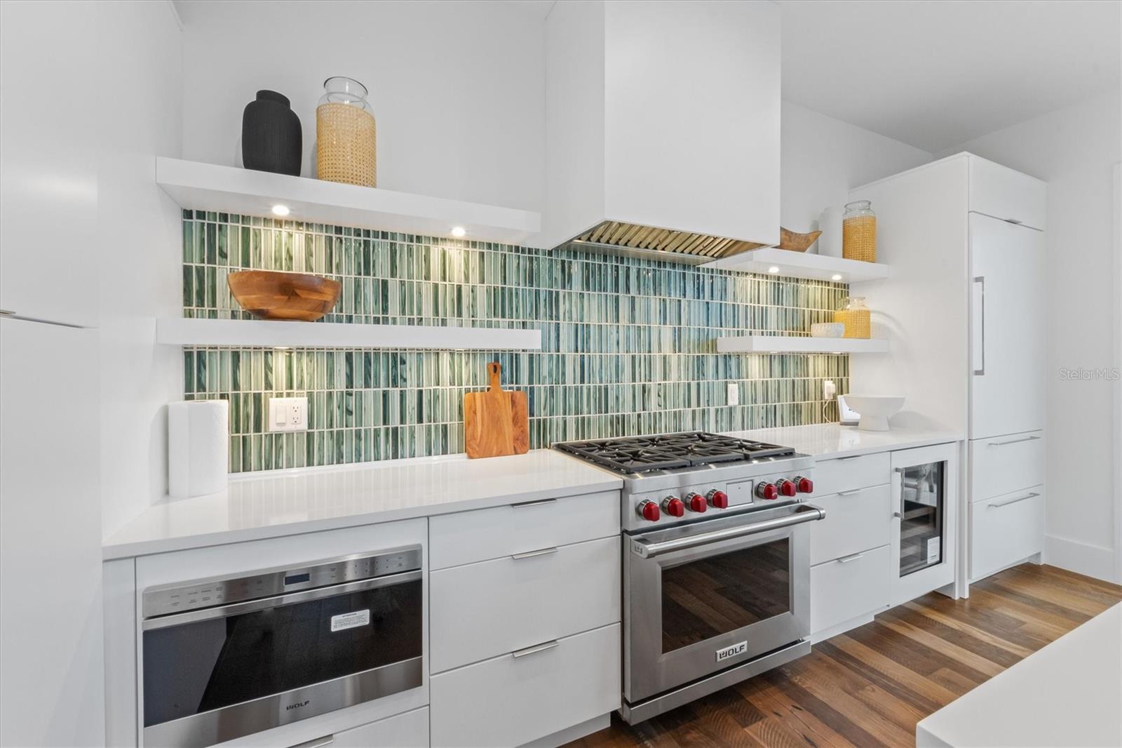 LONG BEACH - Residential