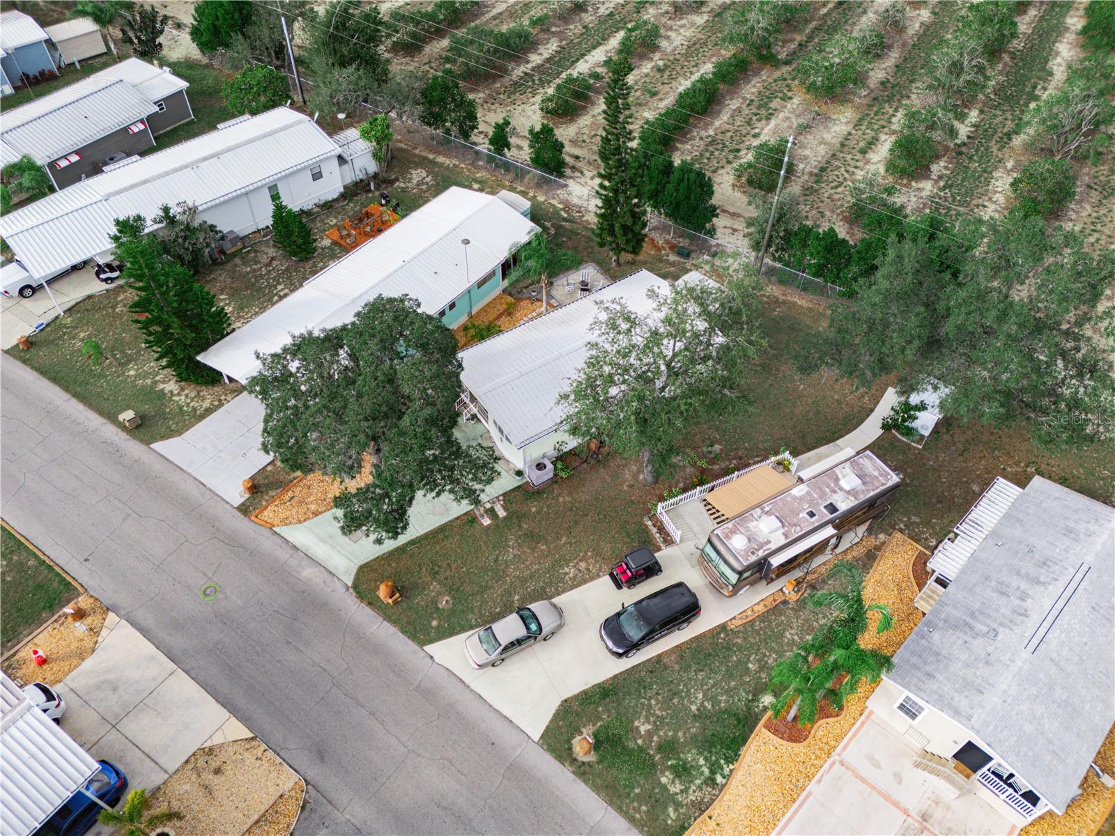 SADDLEBAG LAKE - Residential