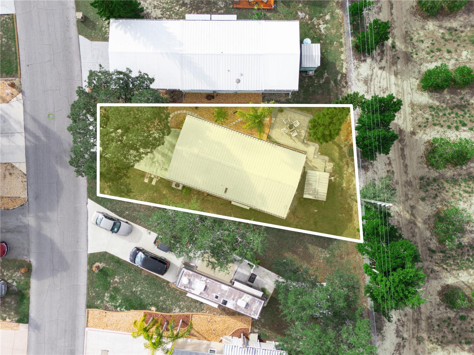 SADDLEBAG LAKE - Residential