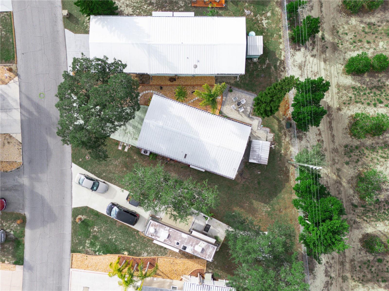 SADDLEBAG LAKE - Residential