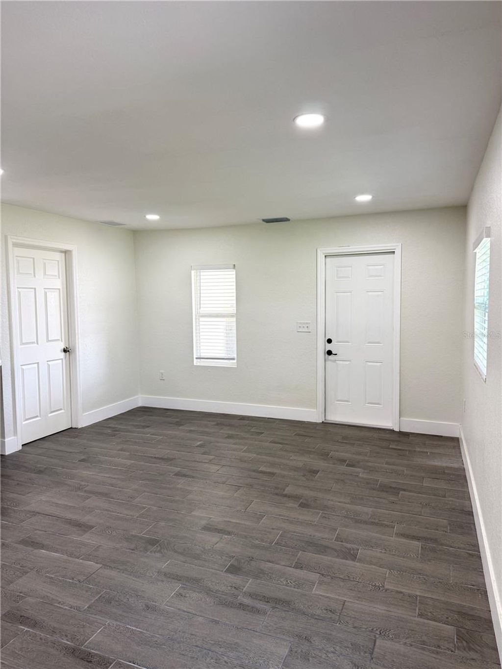 Photo of 3319 12th Street Court E, Bradenton, FL 34208 (MLS # A4666930)