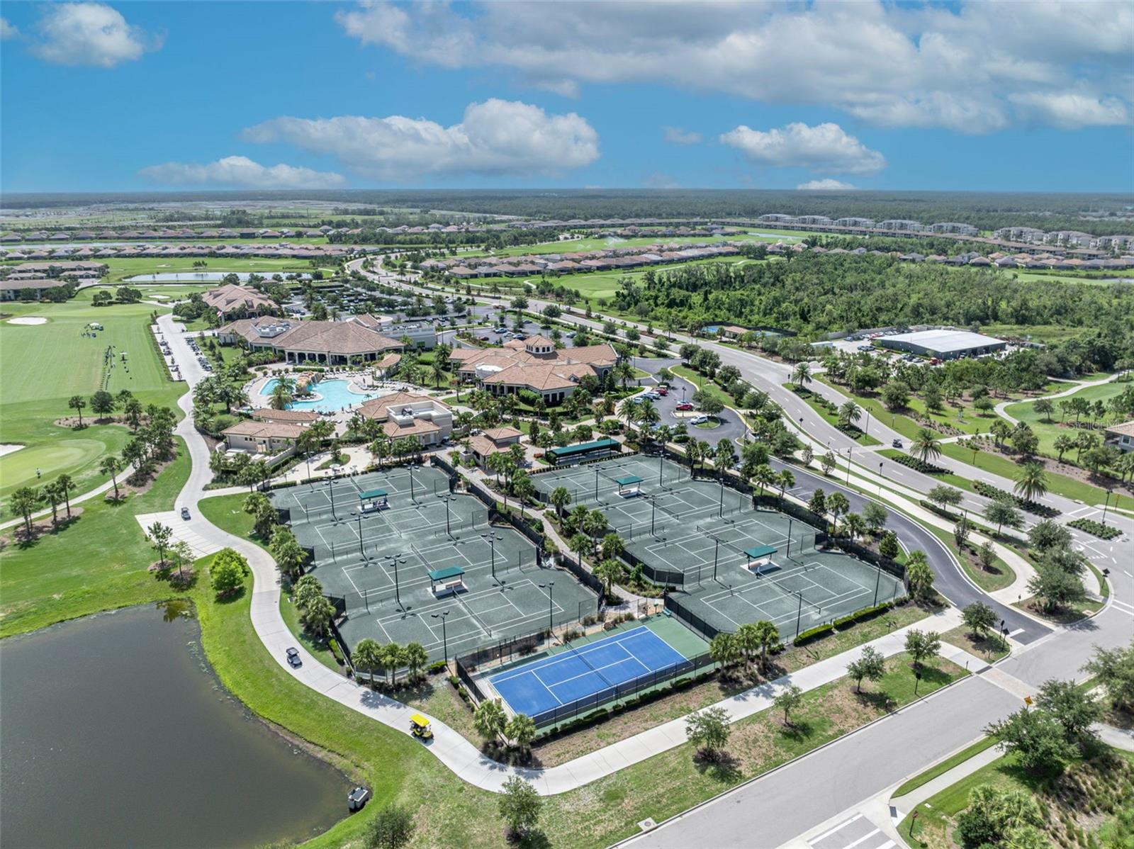 LAKEWOOD NATIONAL GOLF CLUB PH I - Residential