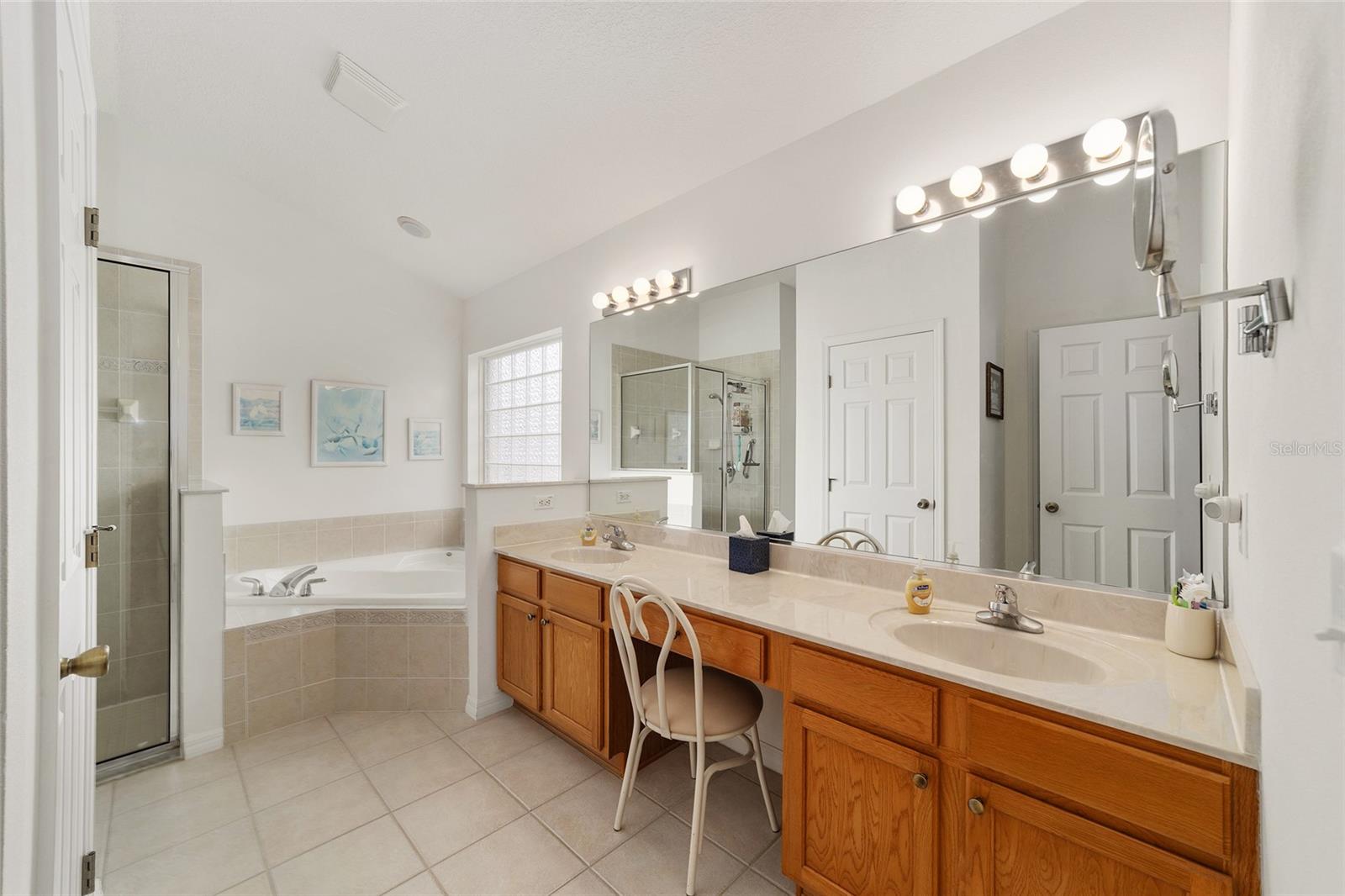 DIAMOND RIDGE - Residential