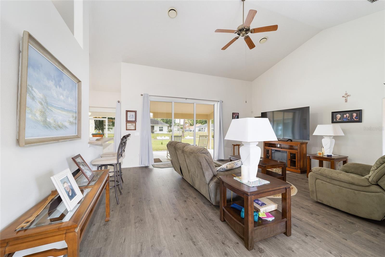 DIAMOND RIDGE - Residential
